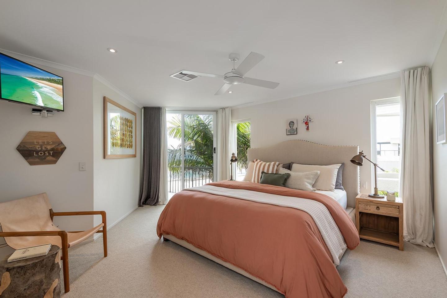 Andari Holiday Apartments Sunshine Beach Exterior photo