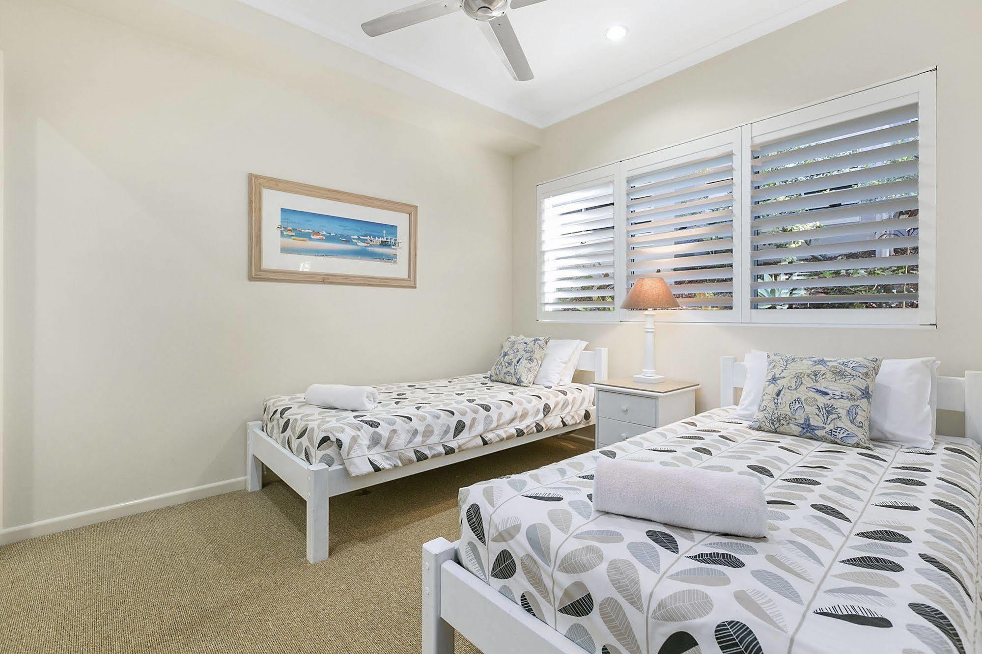 Andari Holiday Apartments Sunshine Beach Exterior photo