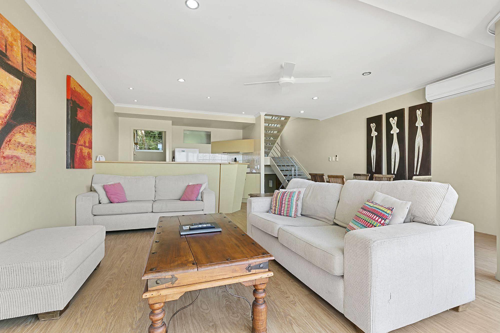 Andari Holiday Apartments Sunshine Beach Exterior photo